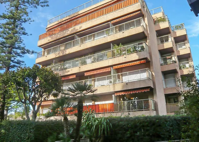 Le Della By Interhome Apartmán *